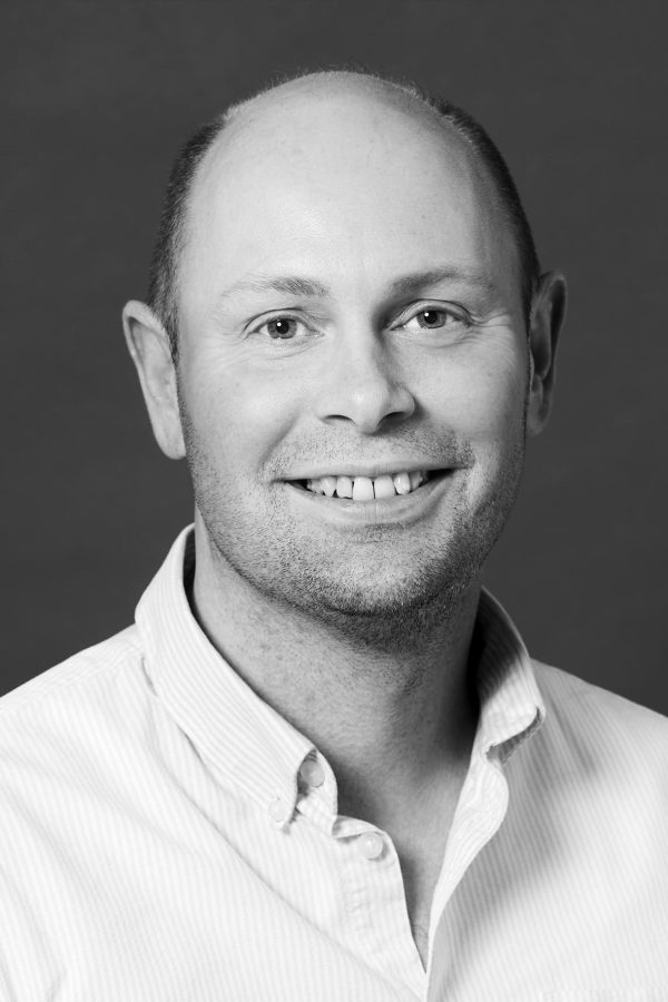 Simon_Leed_Kr├©s_ALR3830